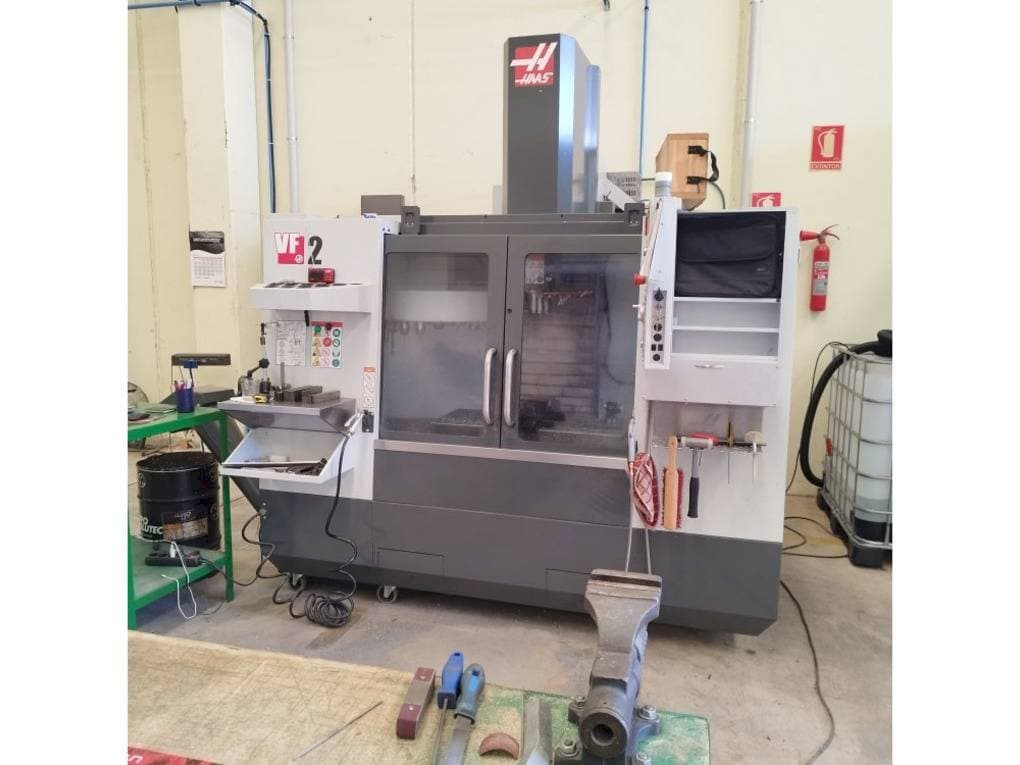 Vooraanzicht  van HAAS VF-2  machine