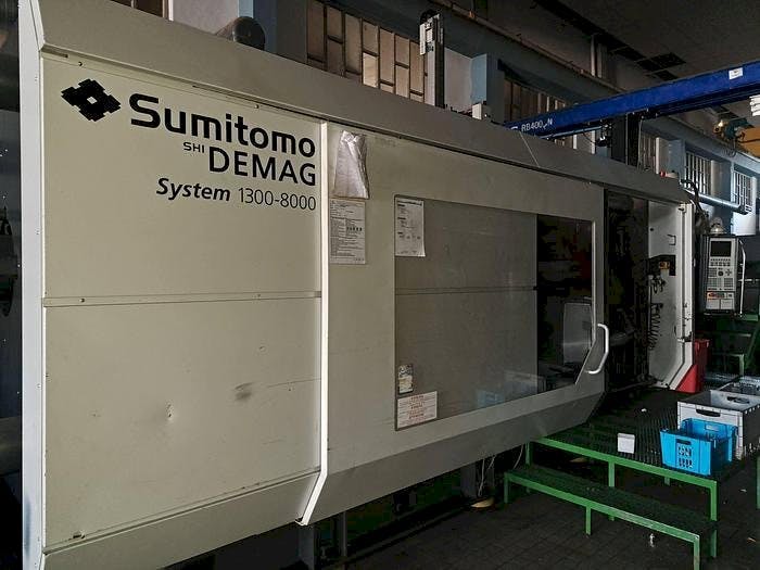 Vooraanzicht  van Sumitomo Demag 1300-8000  machine