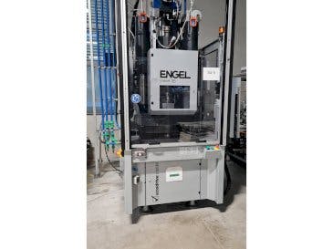 Vooraanzicht  van Engel insert 60V-35 single XS ecodrive  machine
