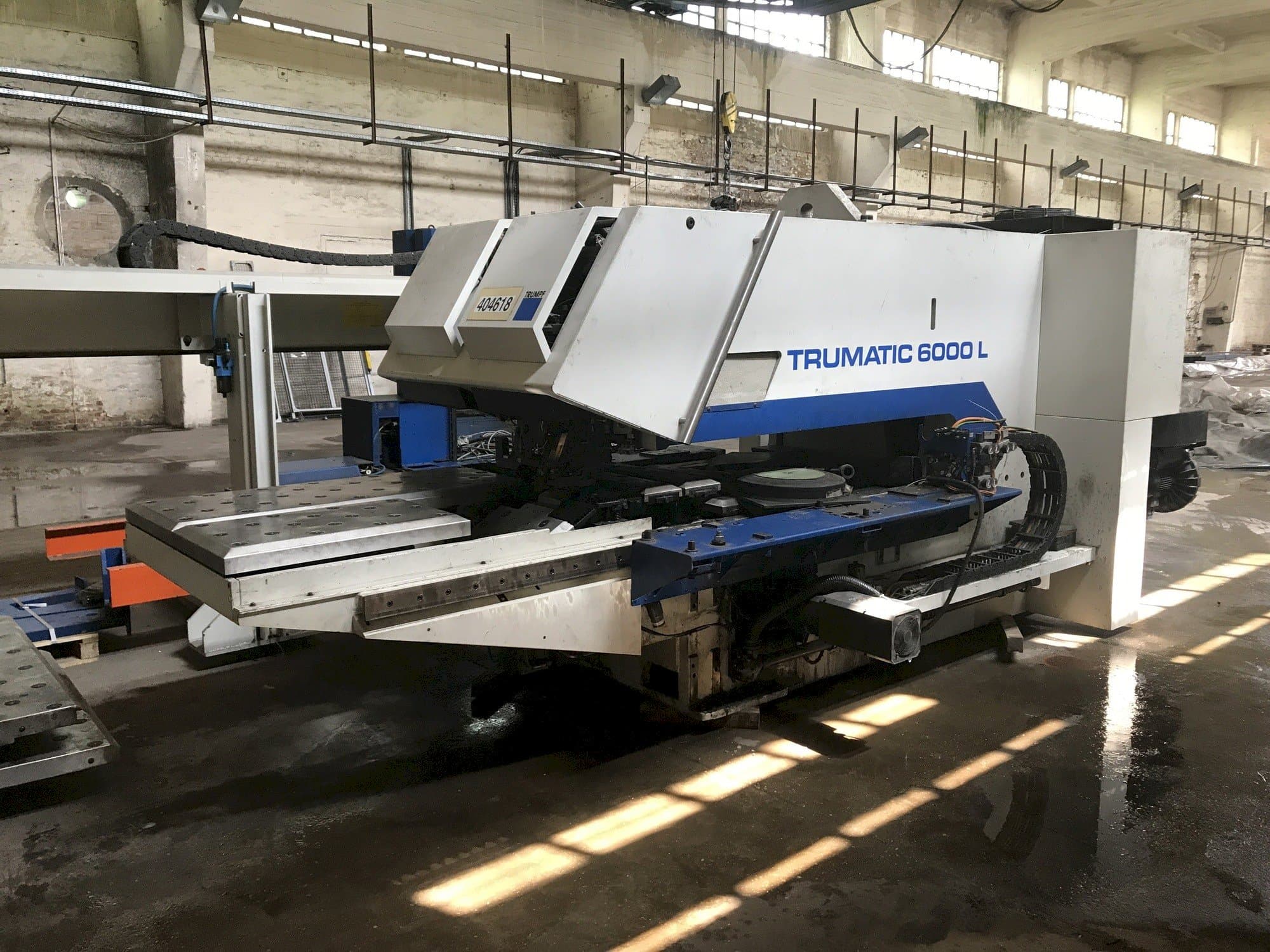 Vooraanzicht  van Trumpf TRUMATIC 6000 L (2002)  machine