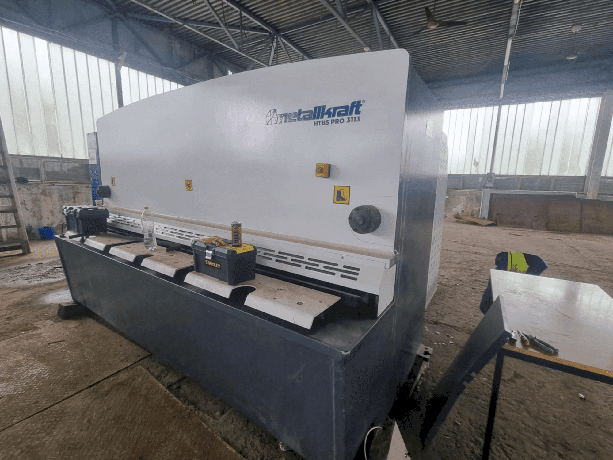 Vooraanzicht  van Metallkraft  HTBS PRO 3113  machine