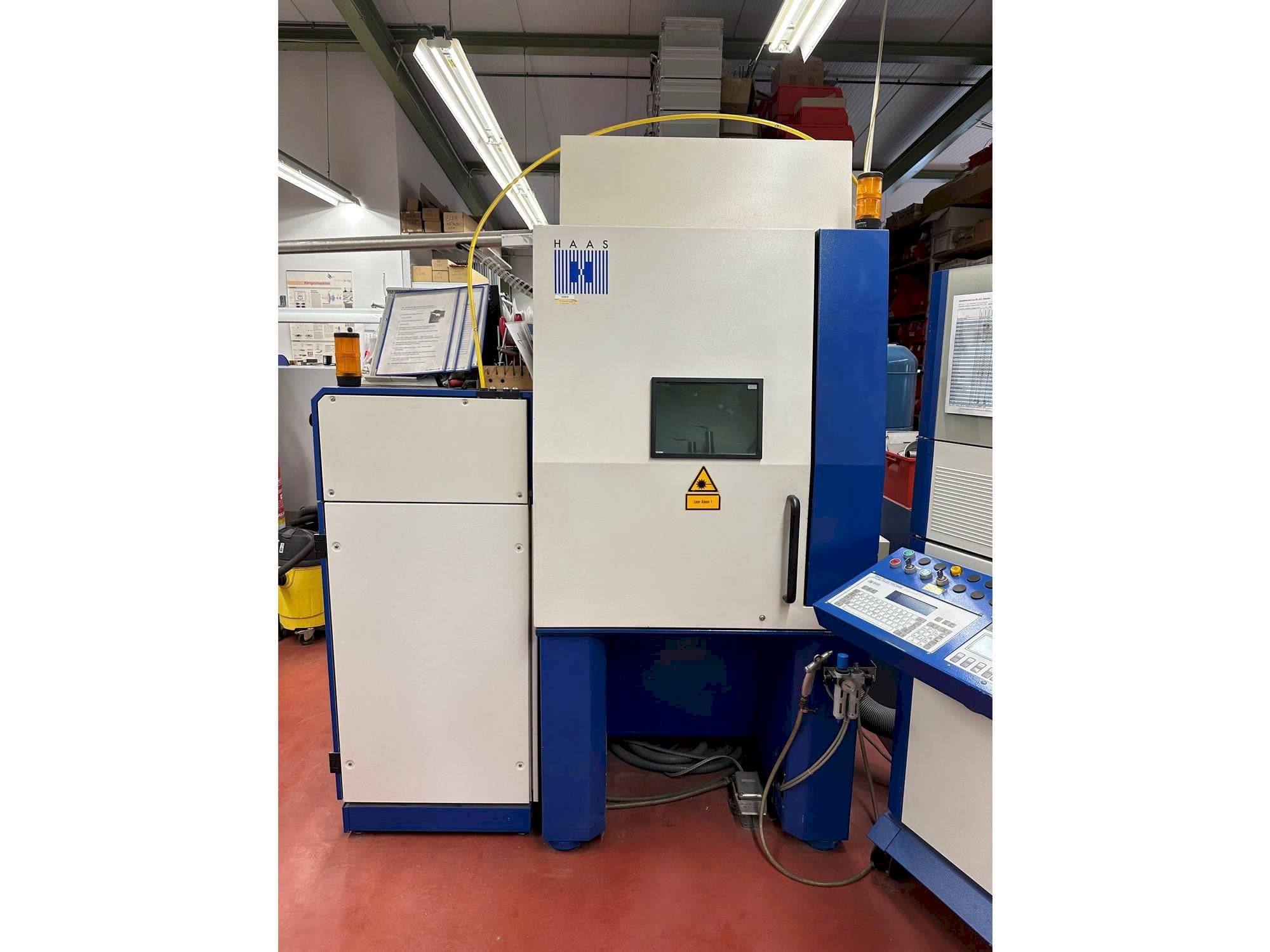 Vooraanzicht van Trumpf HL124P machine