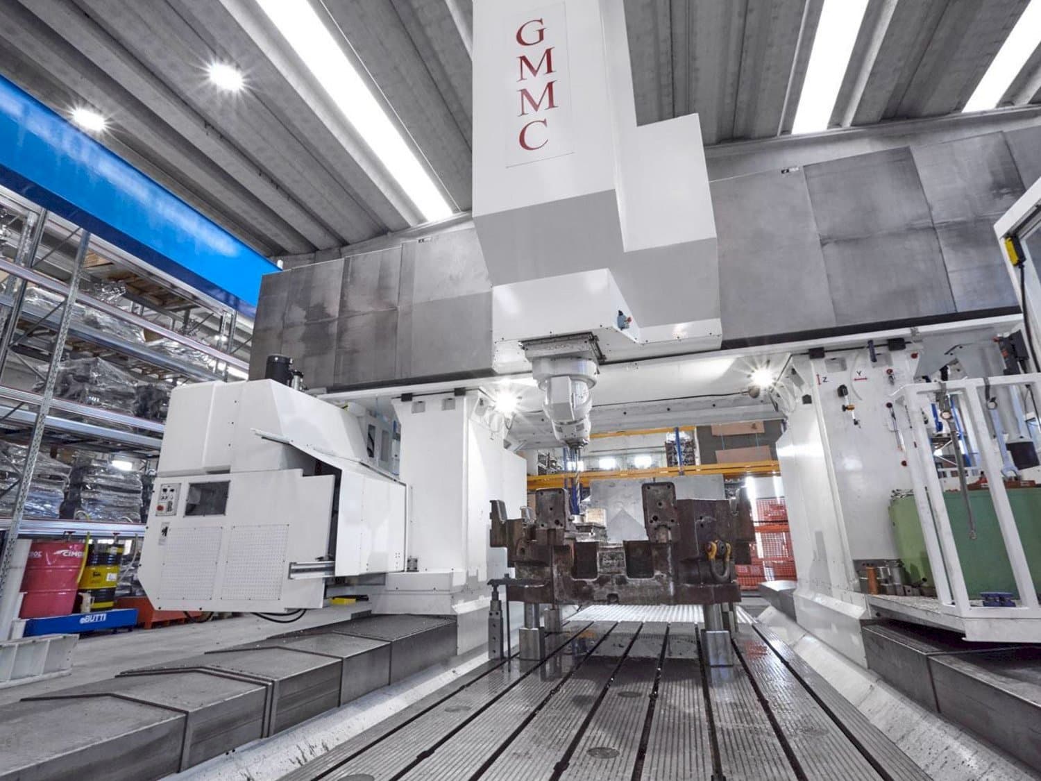 Vooraanzicht van Emsil GMMC-6000 machine