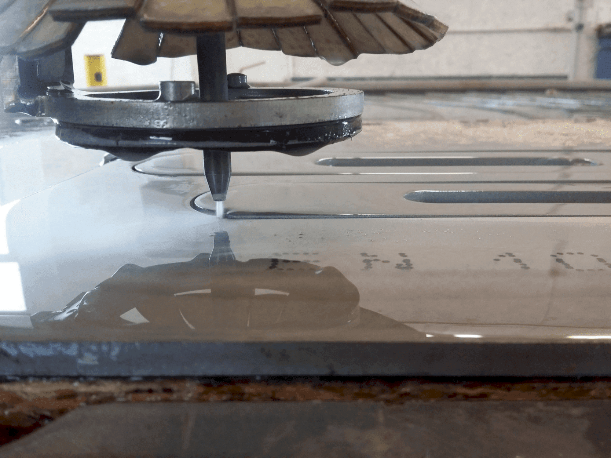 Werkruimte  van  Intermac primus 322 (2014)   machine