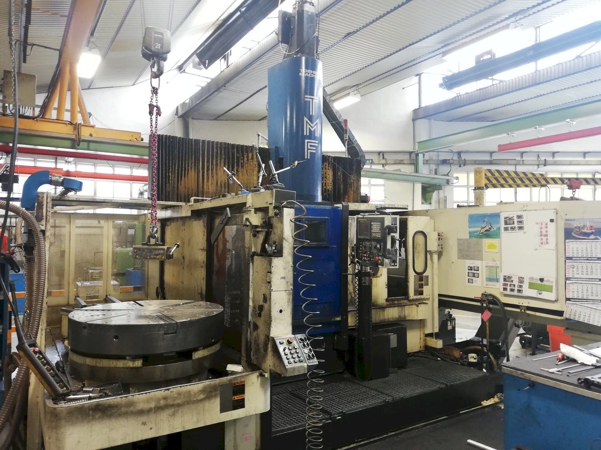 Vooraanzicht van Toshiba TMF-10 machine