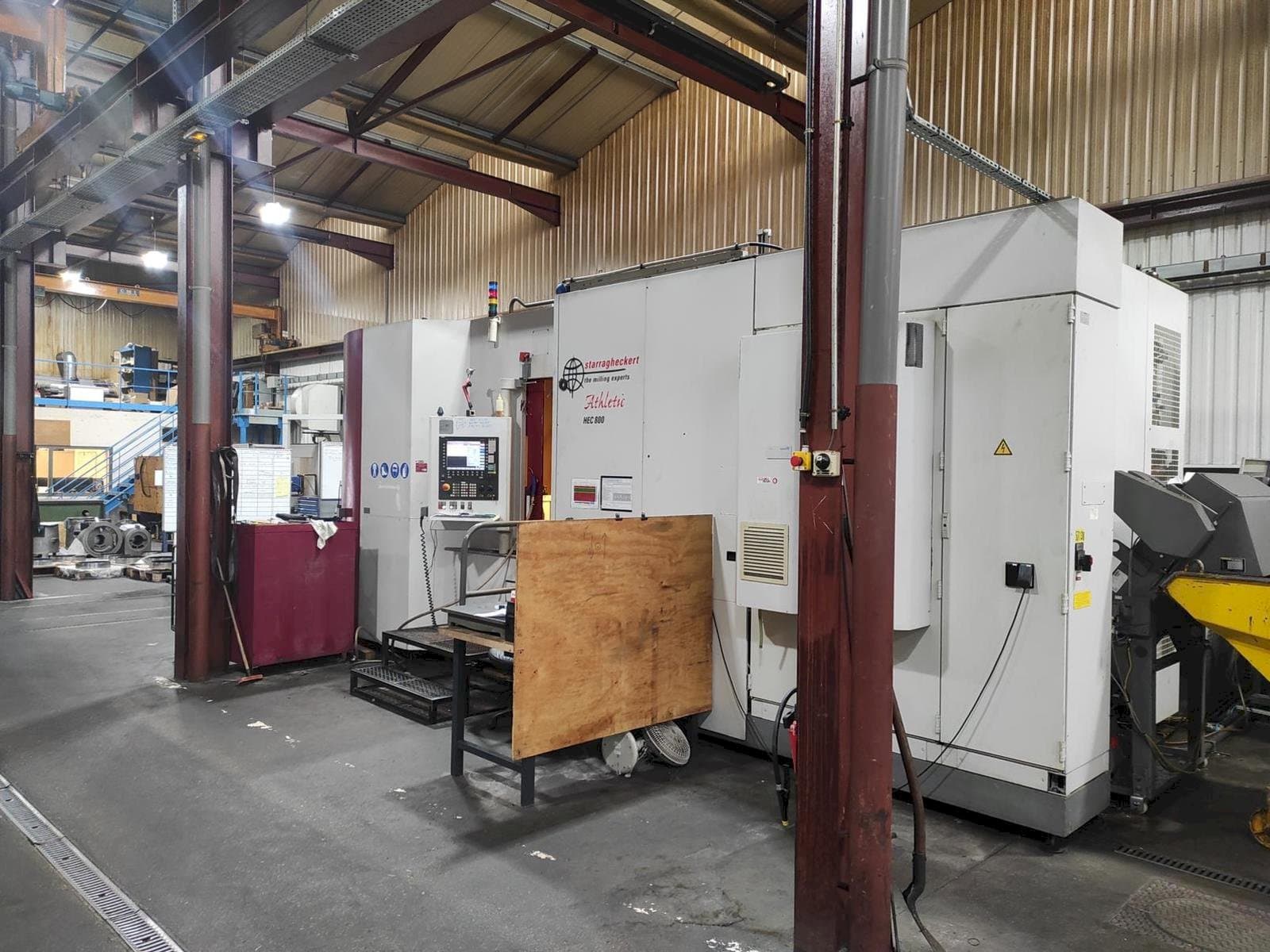Vooraanzicht van Starrag HEC 800 - 5 AXES machine