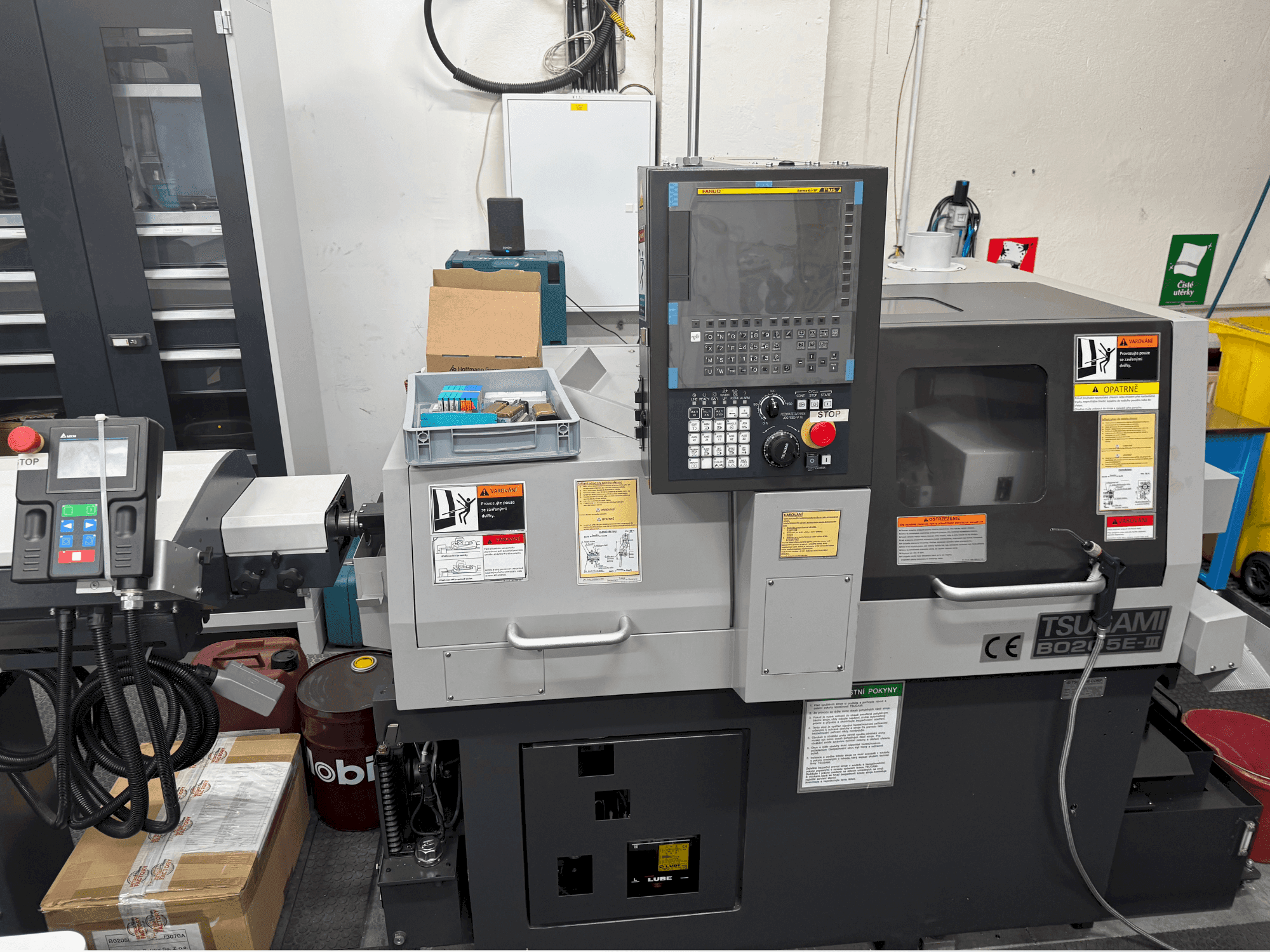 Vooraanzicht van TSUGAMI B0205E-III machine