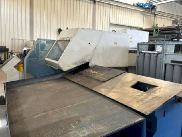 Vooraanzicht van TRUMPF TRUMATIC TLF 2700TM machine