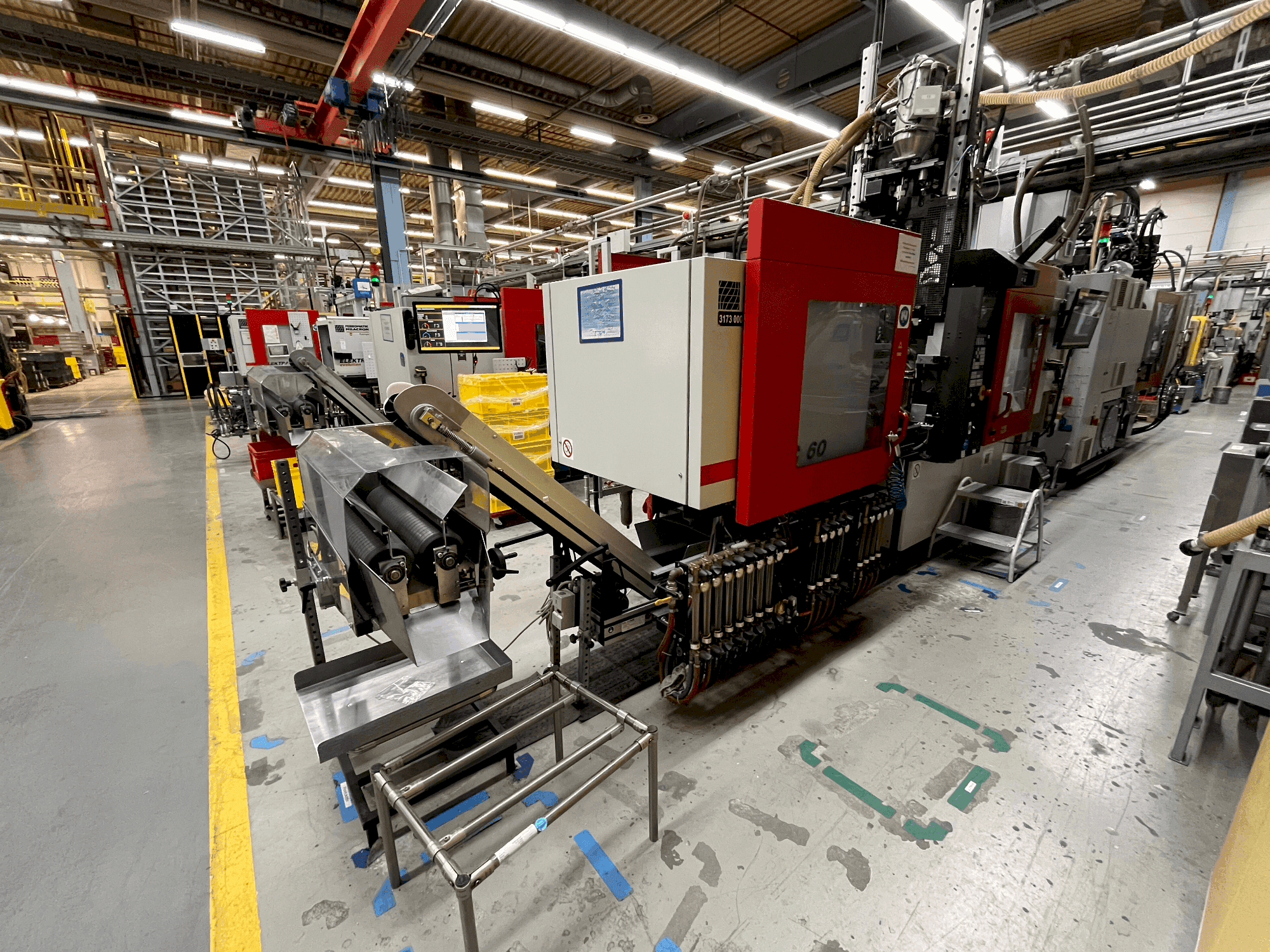 Vooraanzicht van FERROMATIK K-TEC 60 S machine