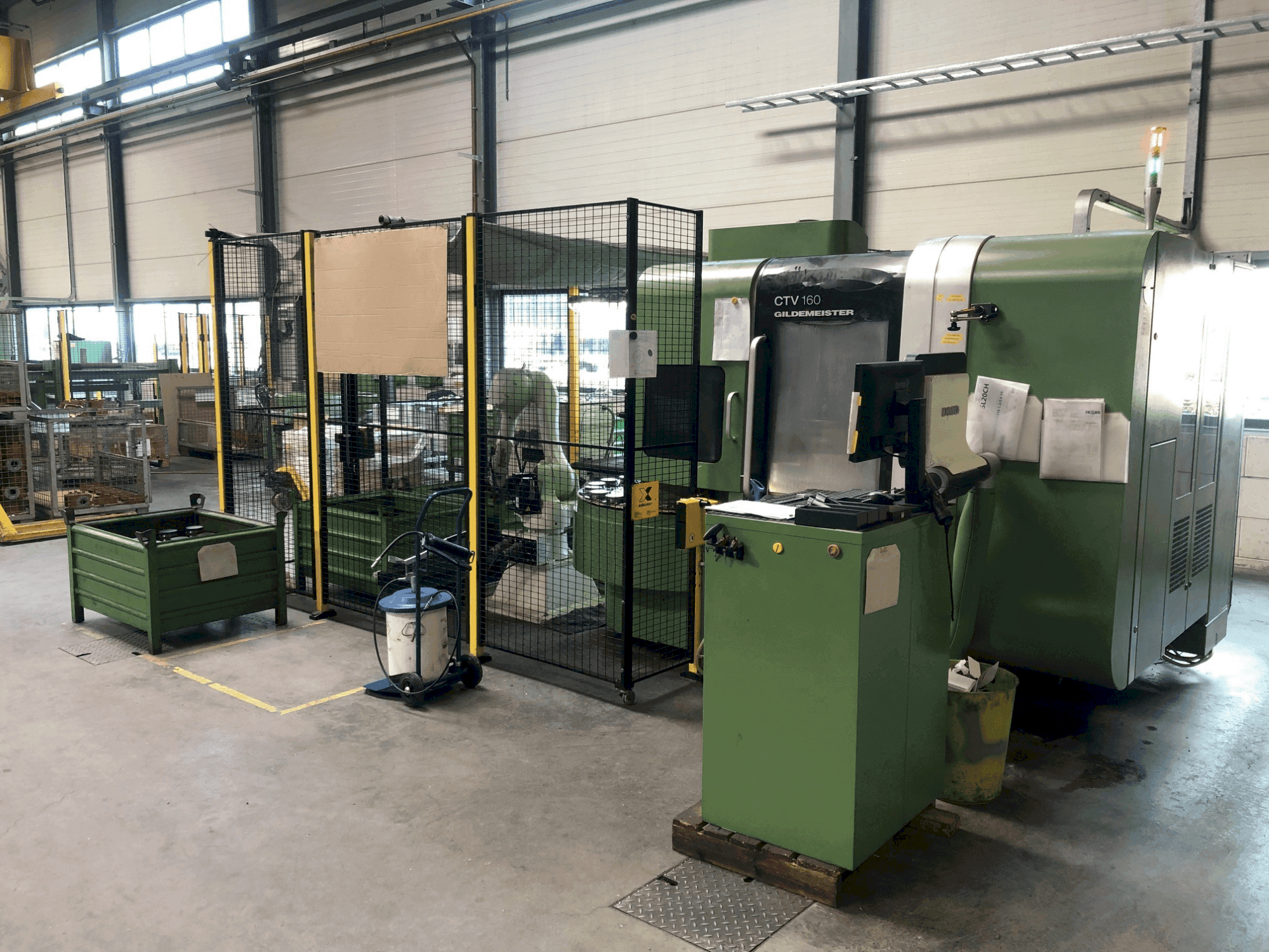 Vooraanzicht van DMG Gildemeister CTV 160 machine