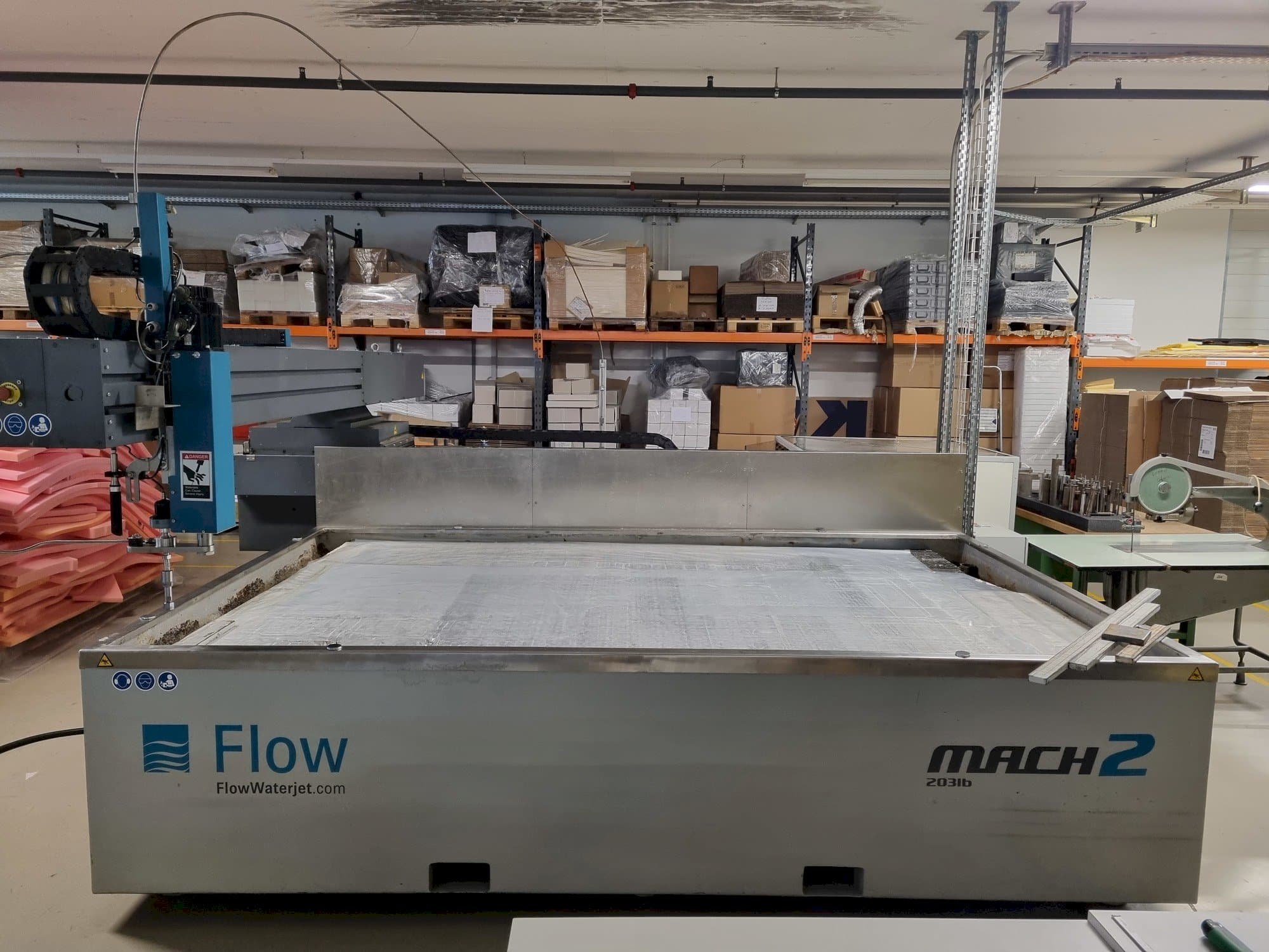 Vooraanzicht van Flow M2 3120 B machine