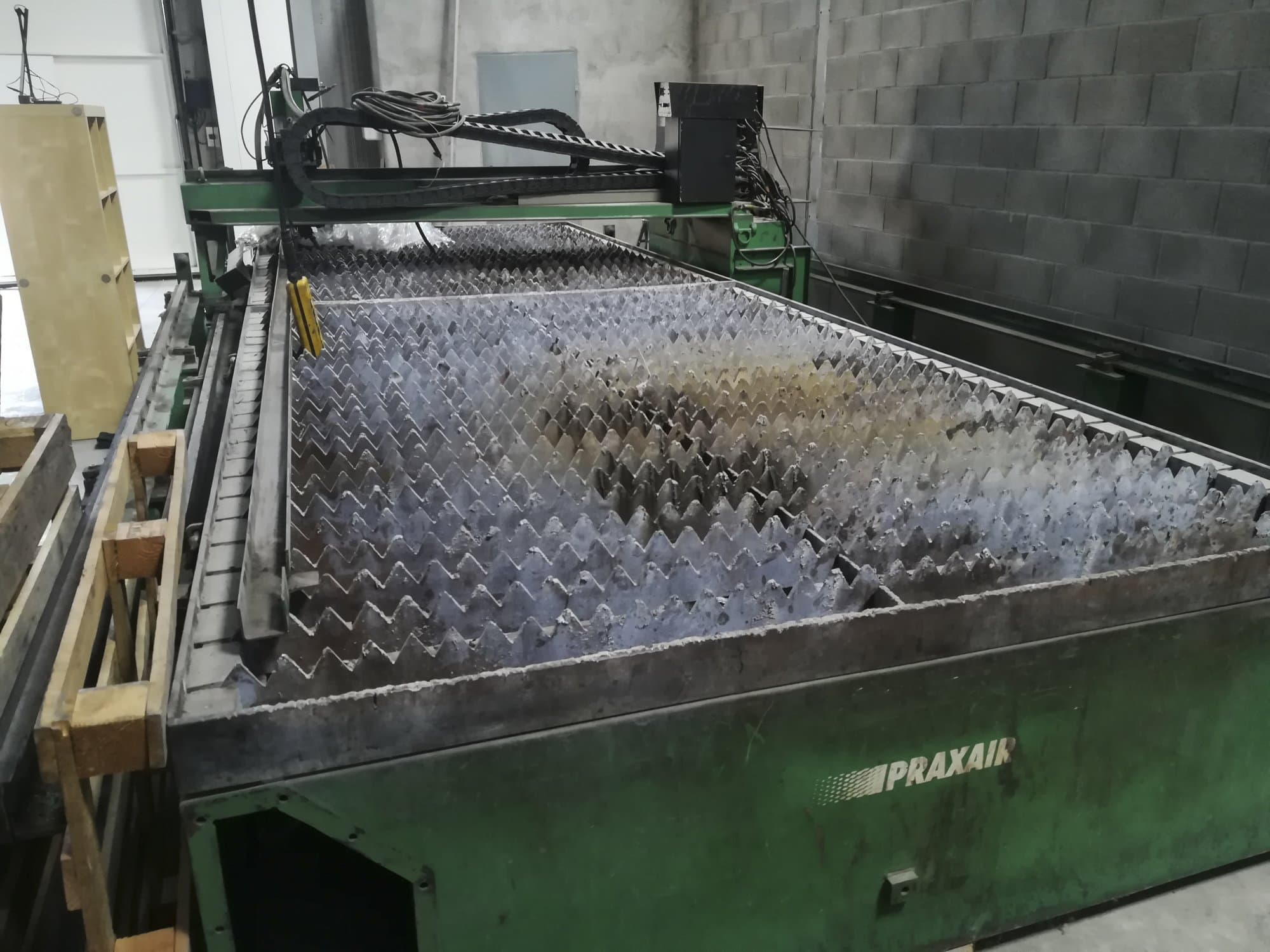 Vooraanzicht van Praxair P 2500S machine