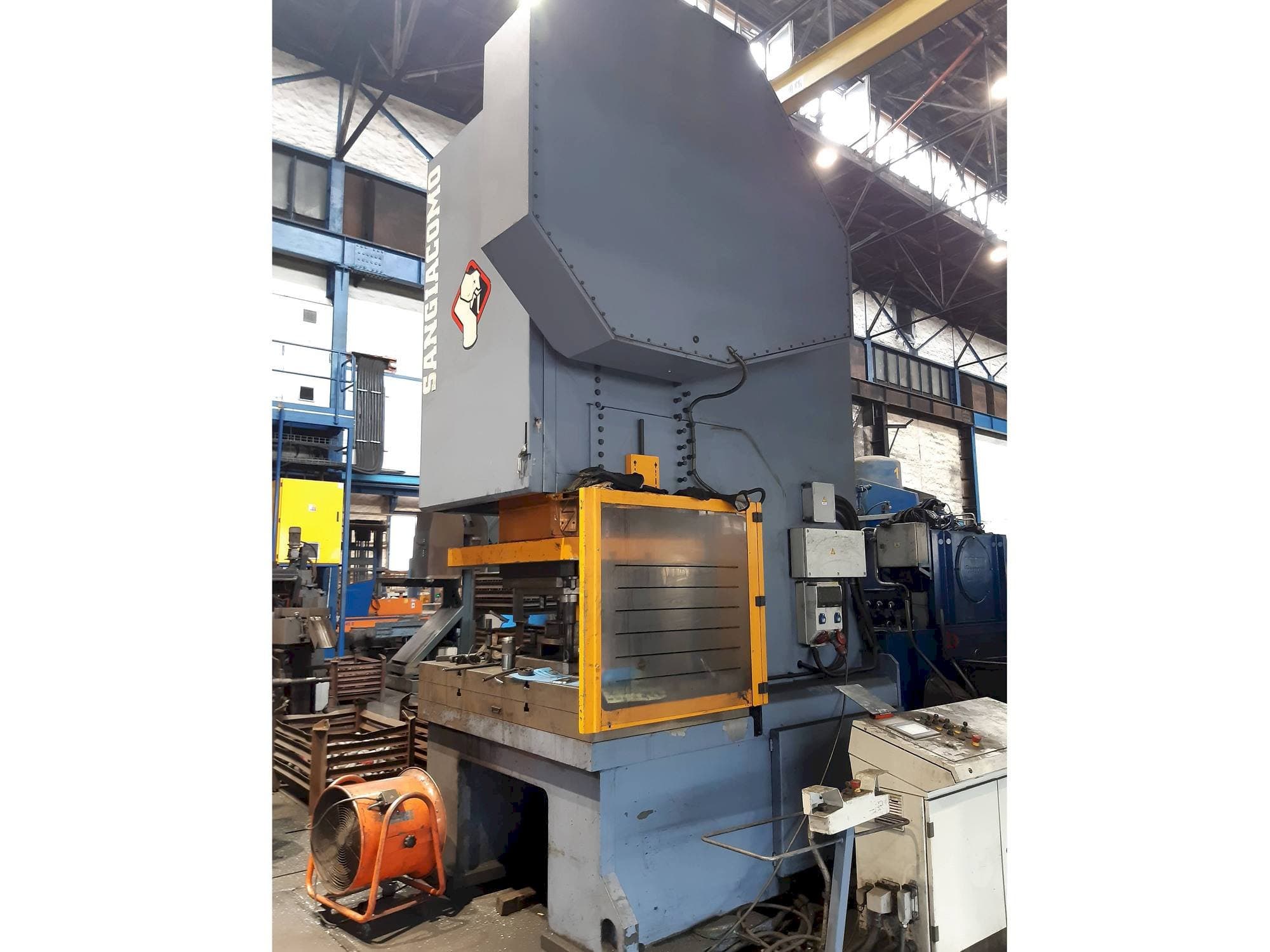 Vooraanzicht  van Sangiacomo T.450 RCE  machine