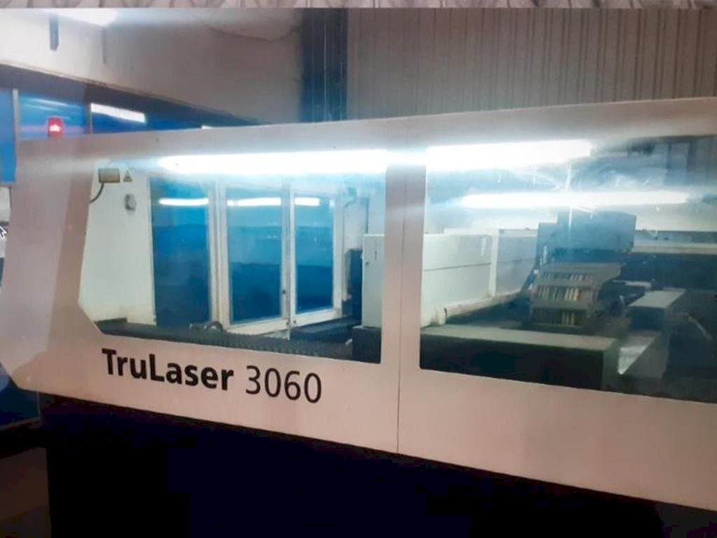 Vooraanzicht van Trumpf Trulaser 3060 machine