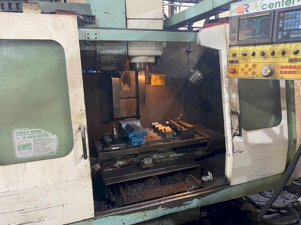 Vooraanzicht van Victor V Centre-80 machine