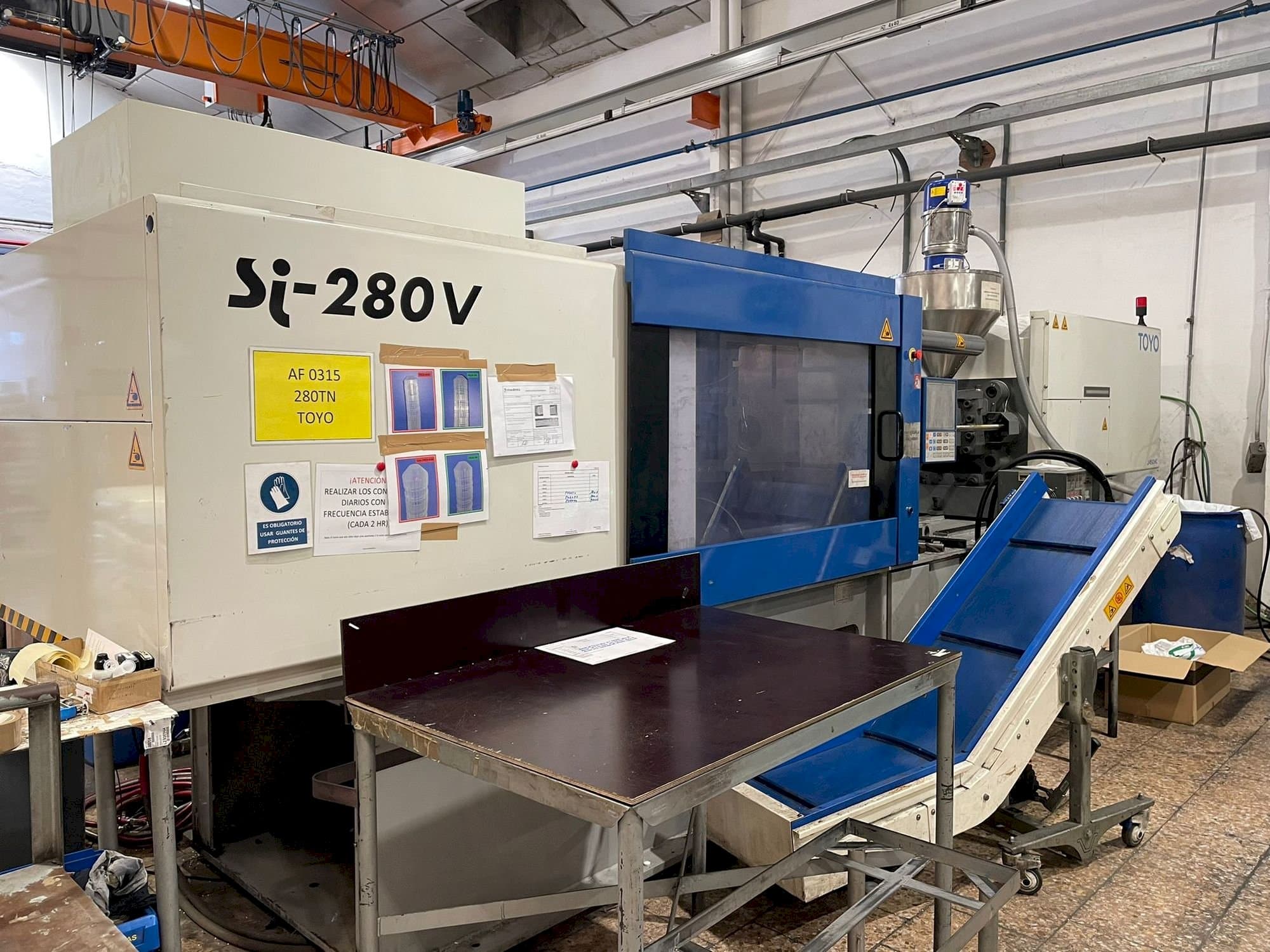 Vooraanzicht van Toyo Si-280-V machine