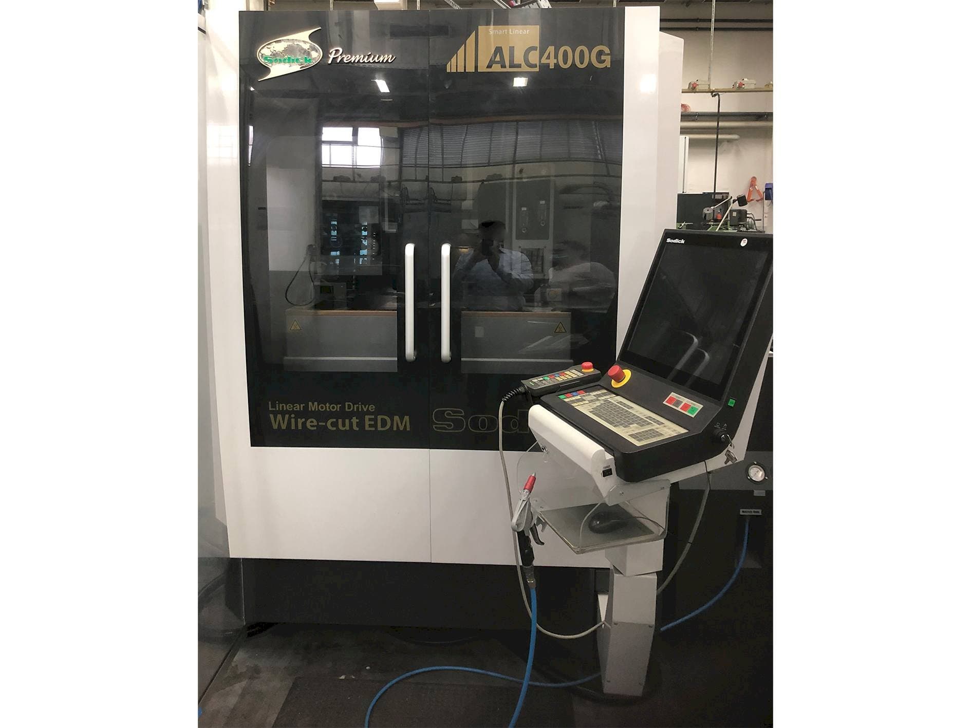 Vooraanzicht van Sodick ALC400G machine