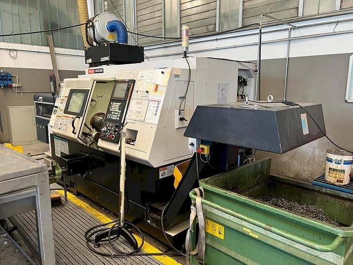 Vooraanzicht van Mazak QT NEXUS 250MSY machine