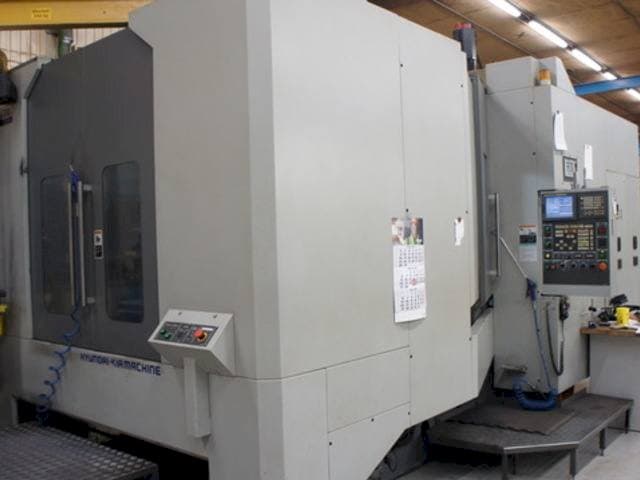 Vooraanzicht van Hyundai HS 630/800 machine