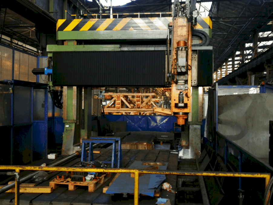 Vooraanzicht van FFZ 30-60 machine