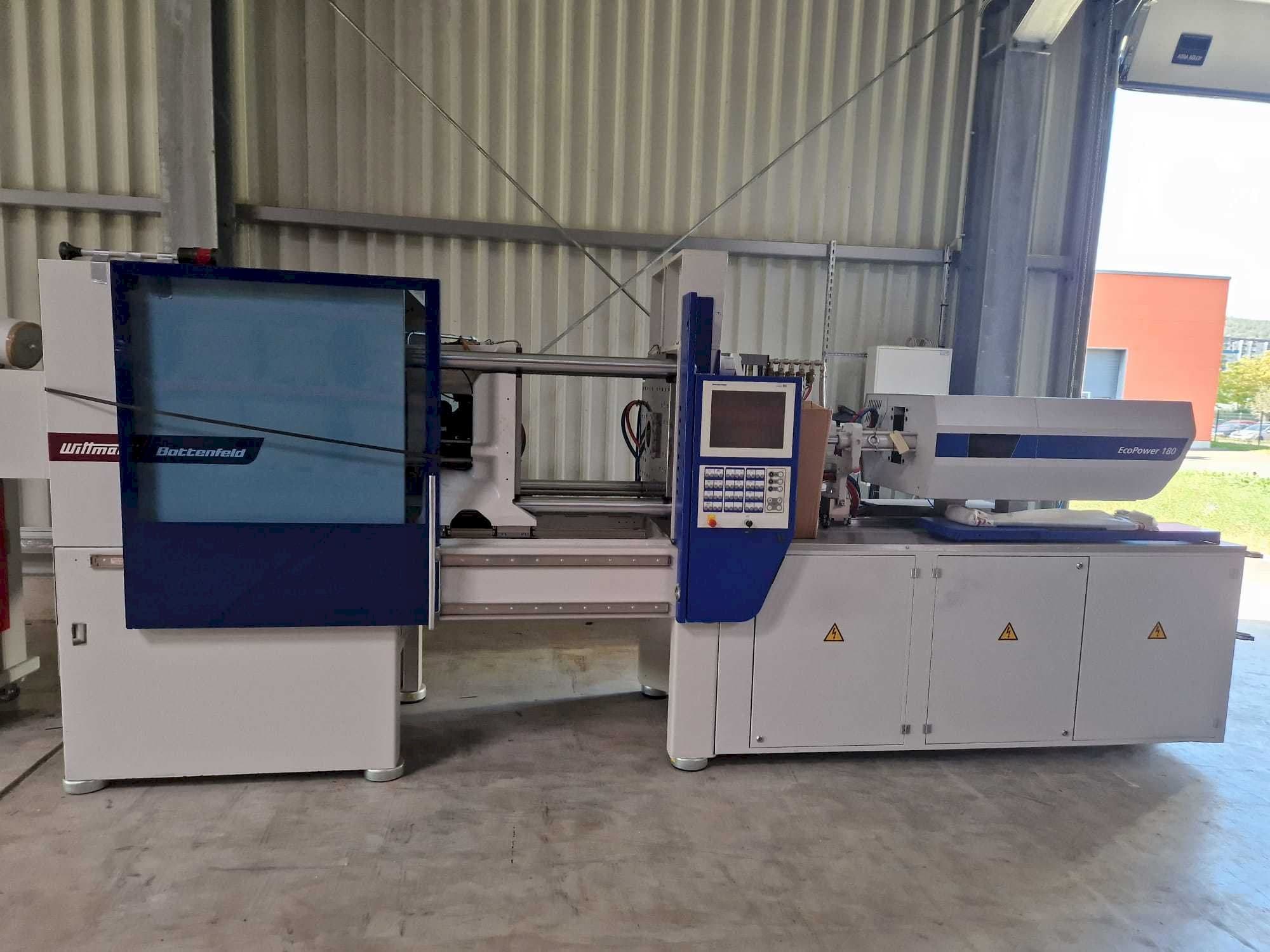 Vooraanzicht van Battenfeld EcoPower180 machine