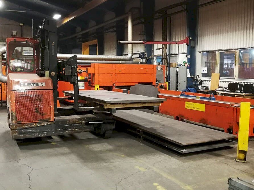 Vooraanzicht  van Bystronic ByStar 3015  machine