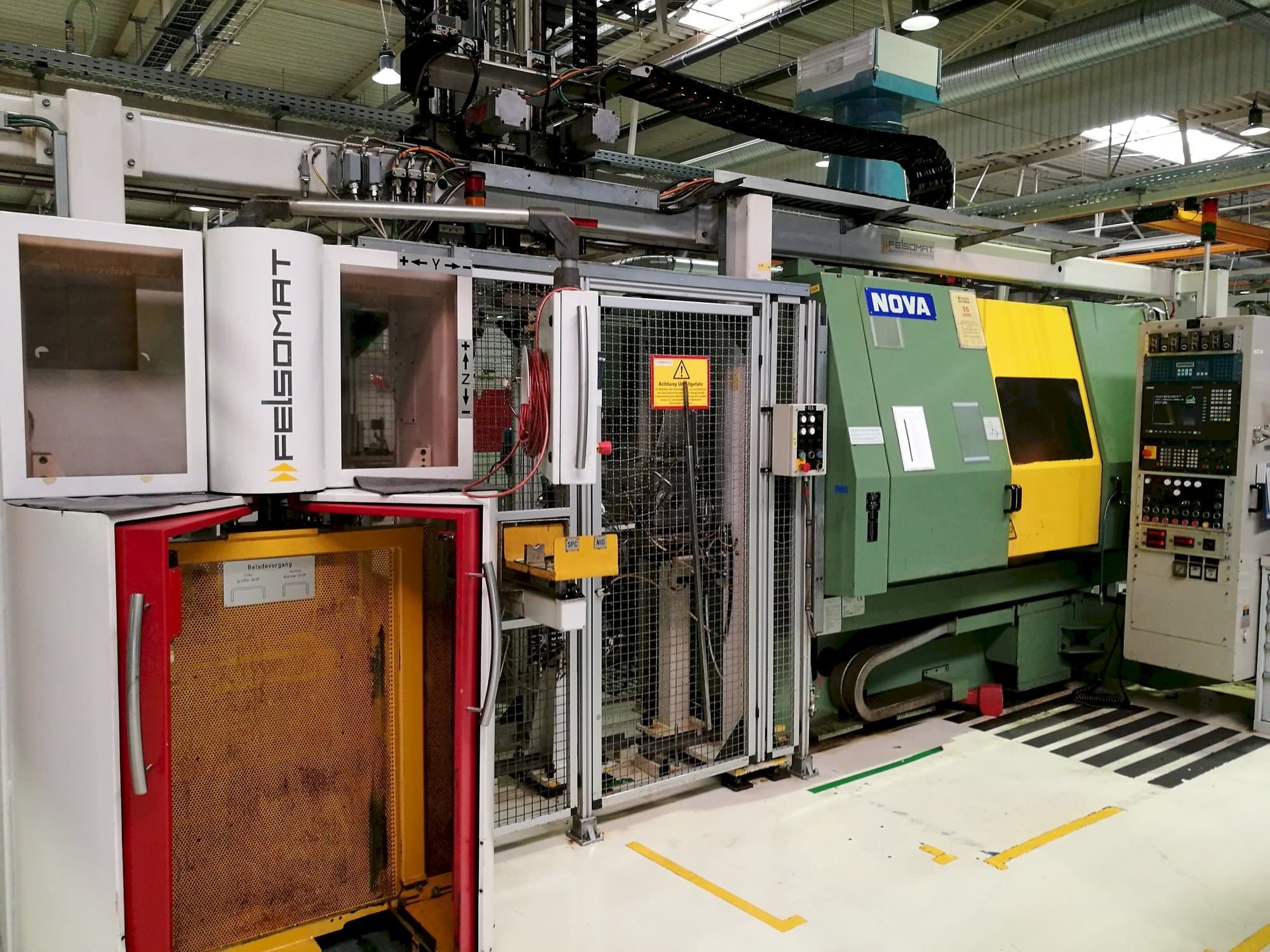 Vooraanzicht van NOVA M12-T4N machine