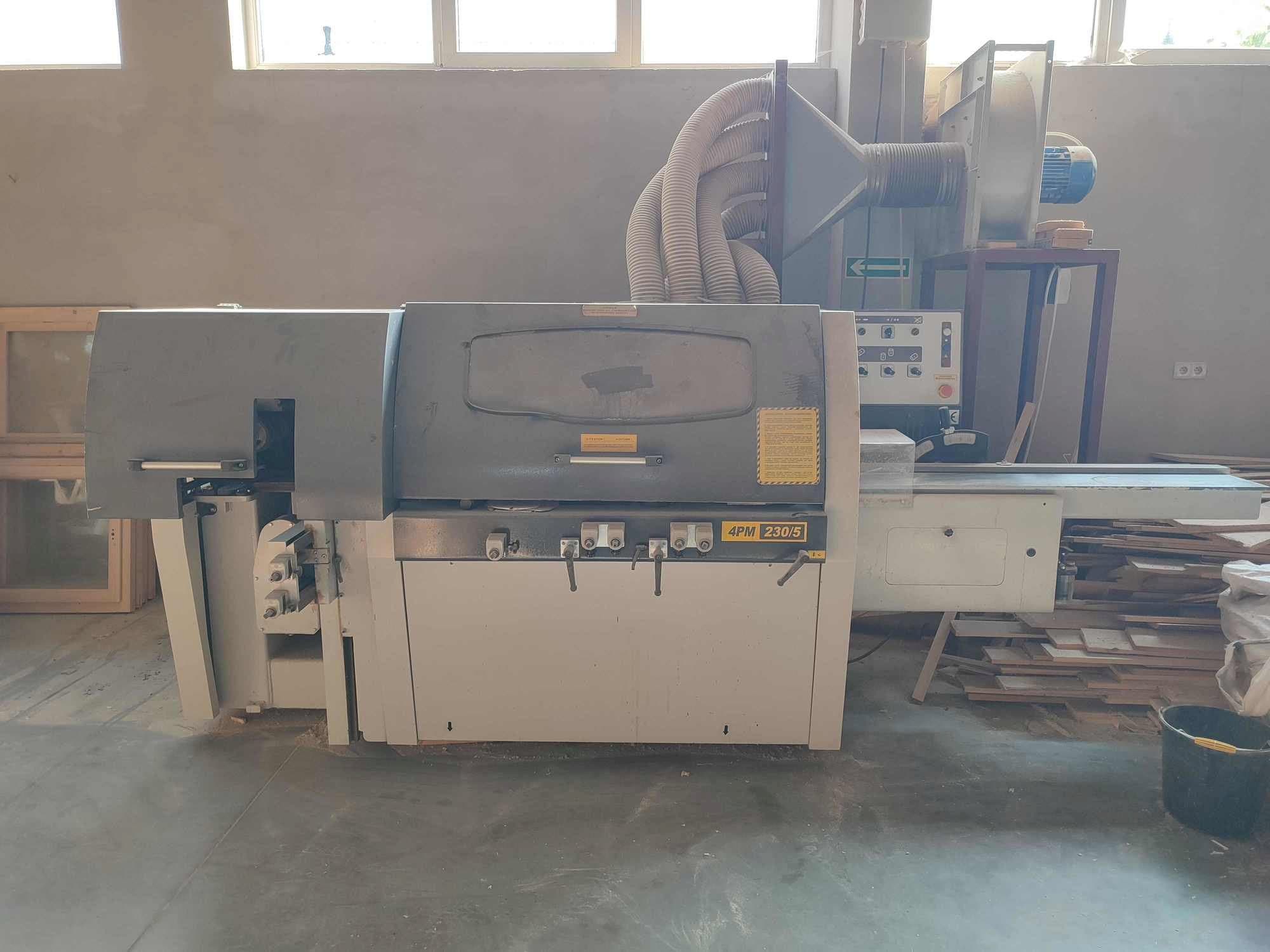 Vooraanzicht  van HASKOVO 4PM-230/5  machine