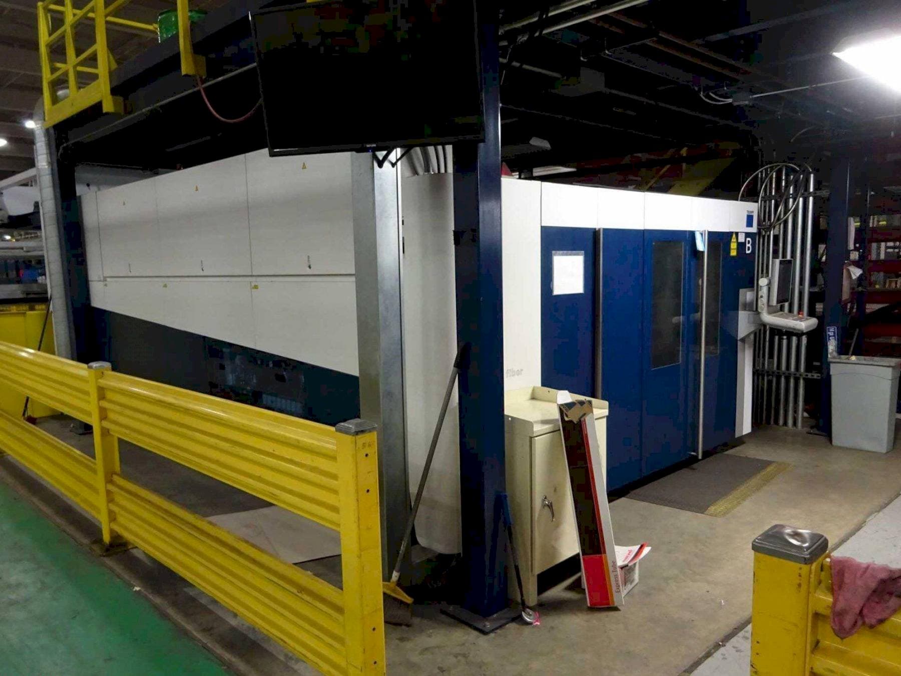 Vooraanzicht van Trumpf TruLaser 5040 Fiber machine