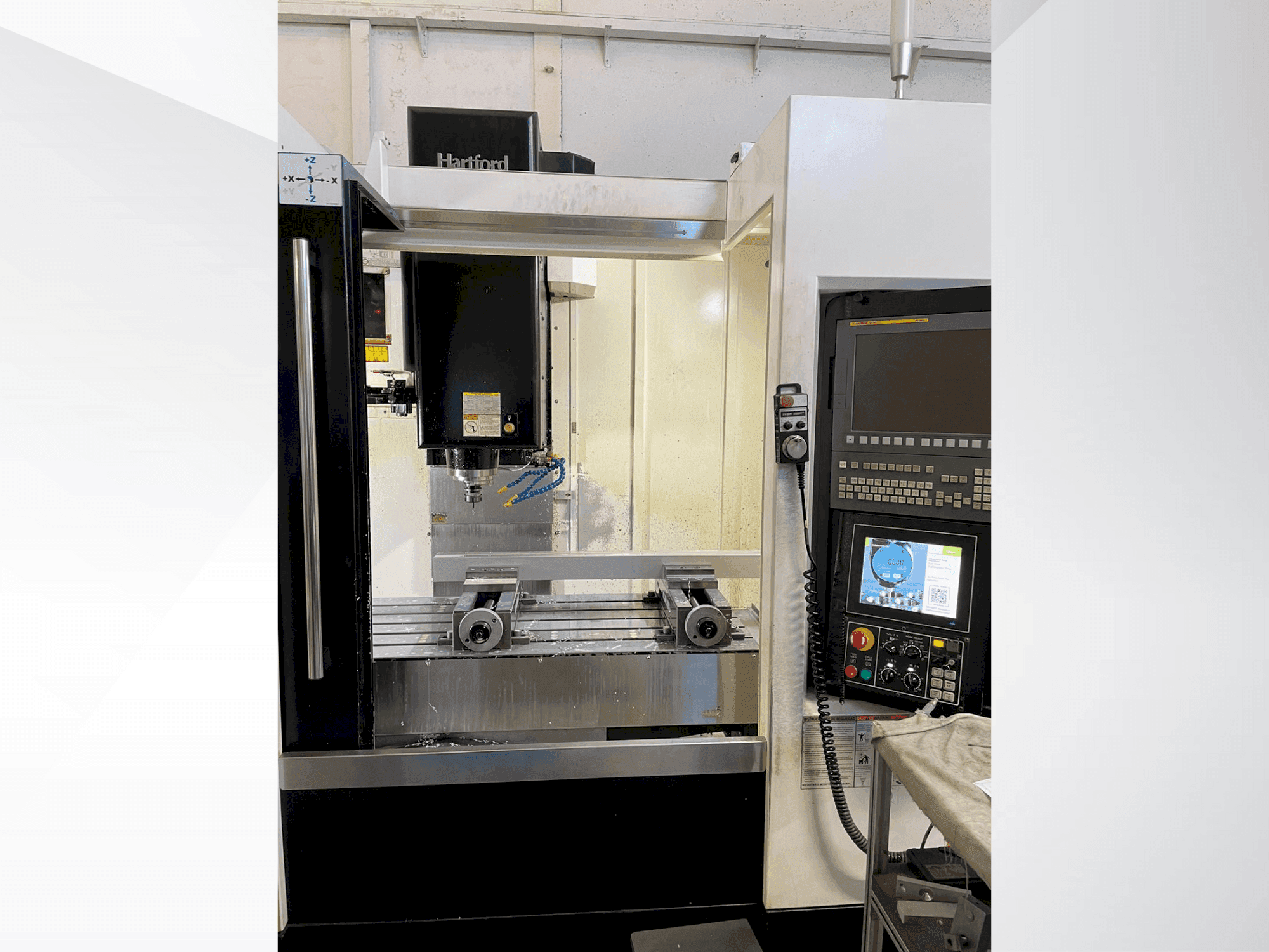 Vooraanzicht van HARTFORD MVP-11 machine