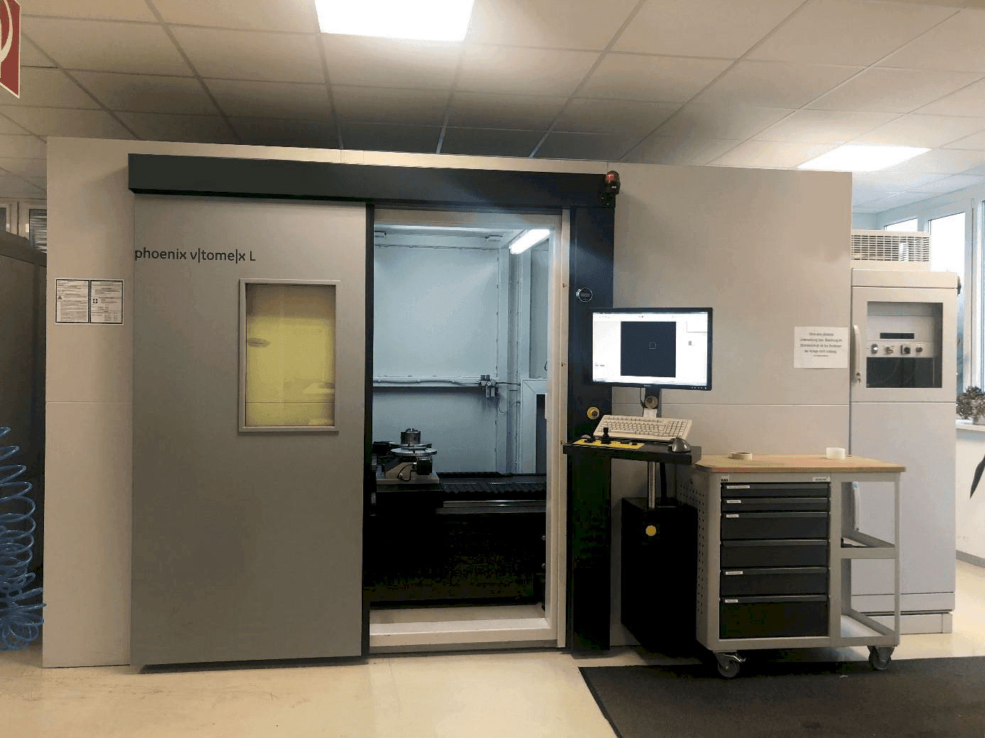 Vooraanzicht van Phoenix V|tome|x L 240 machine