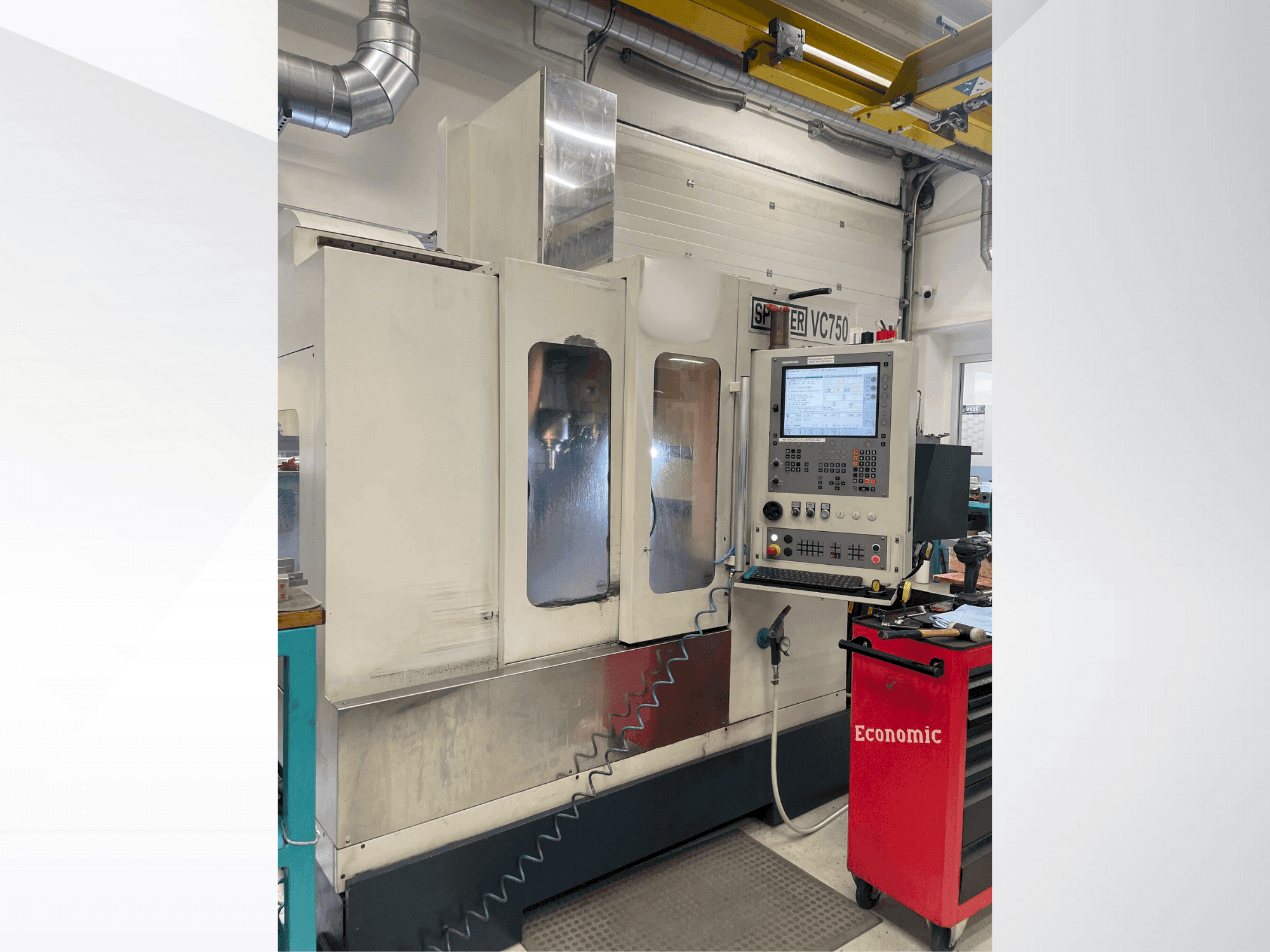 Vooraanzicht van SPINNER VC 750 machine