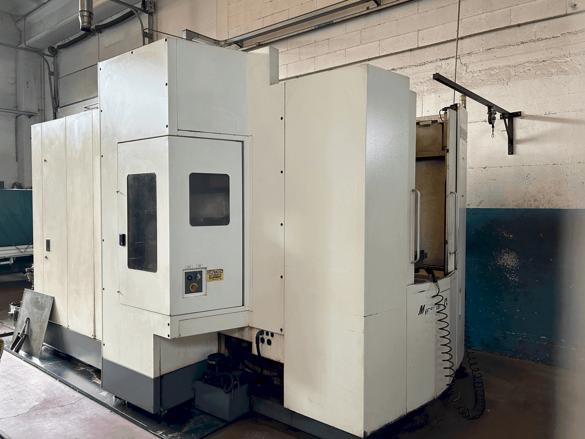 Vooraanzicht van Kitamura HX500 ia machine