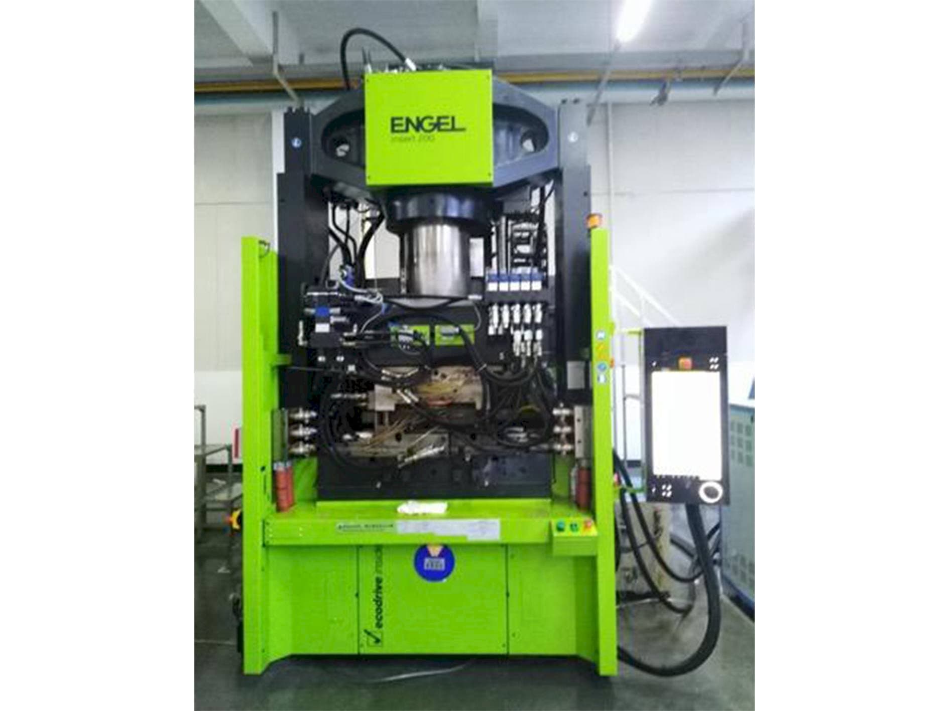 Vooraanzicht van ENGEL insert 650H / 200 machine
