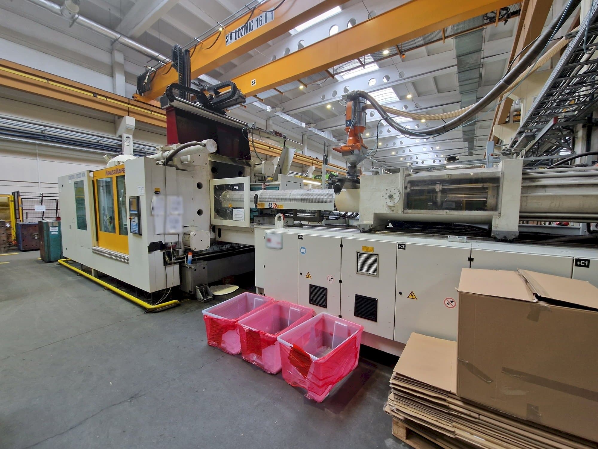 Vooraanzicht  van Krauss Maffei 1100-12000 MX  machine