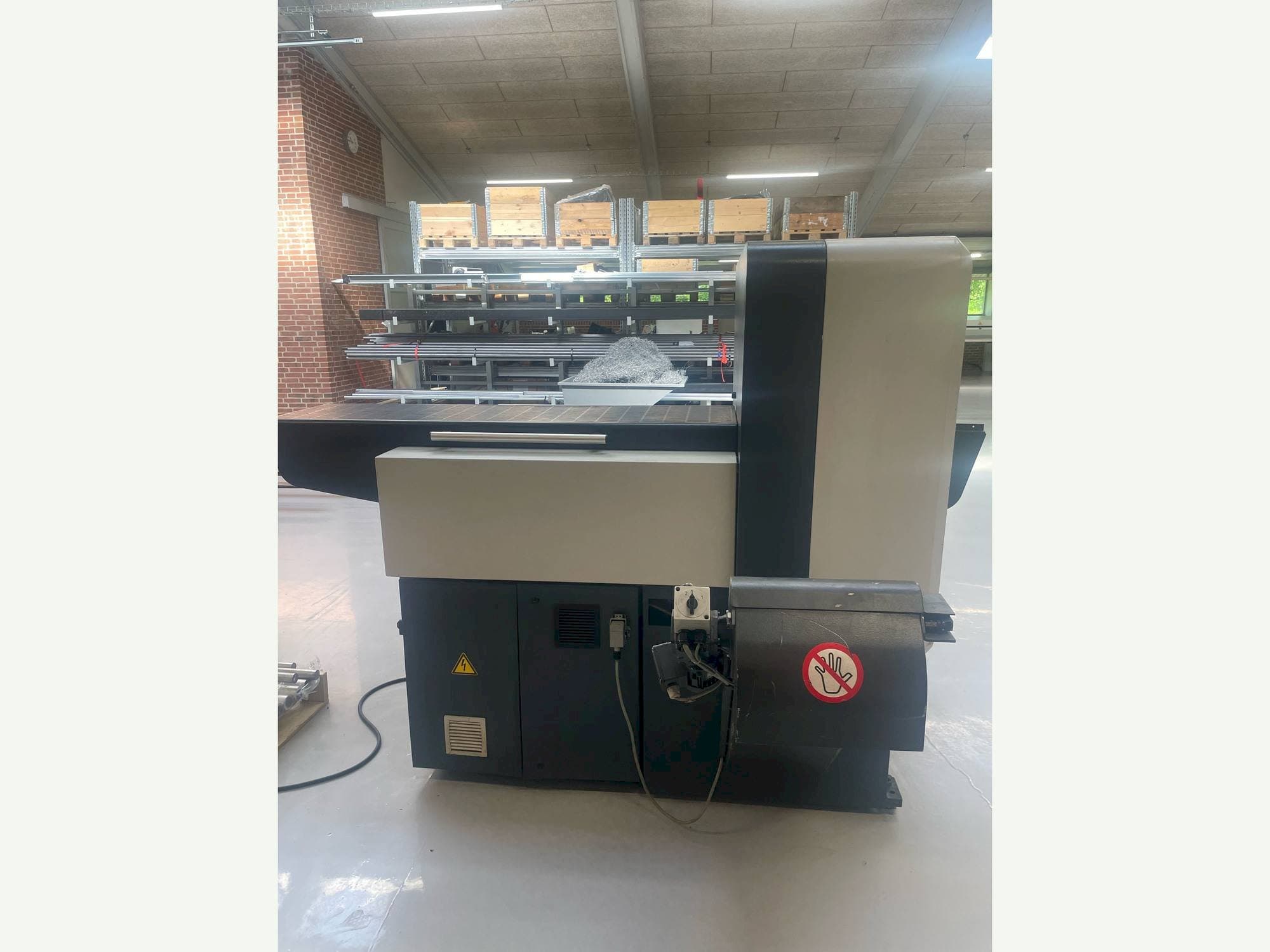 Vooraanzicht van KASTO Verto A2 machine