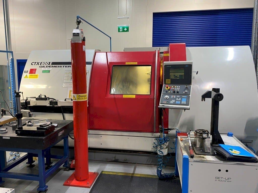 Vooraanzicht  van Gildemeister CTX-500 E  machine