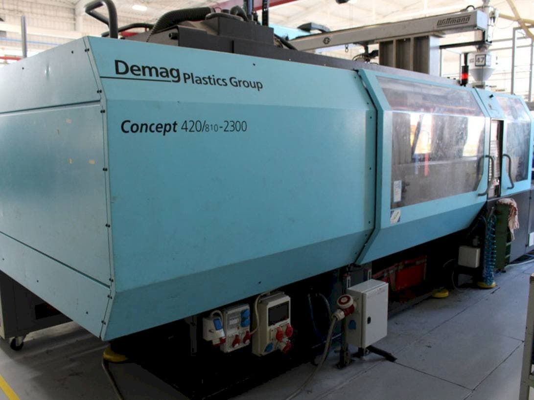 Vooraanzicht van DEMAG 420/810-2300 NC4 machine