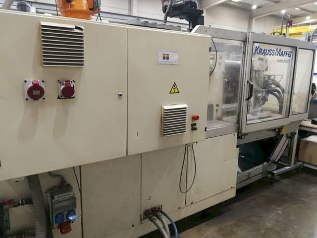 Vooraanzicht van Krauss Maffei 80/220 C1 machine