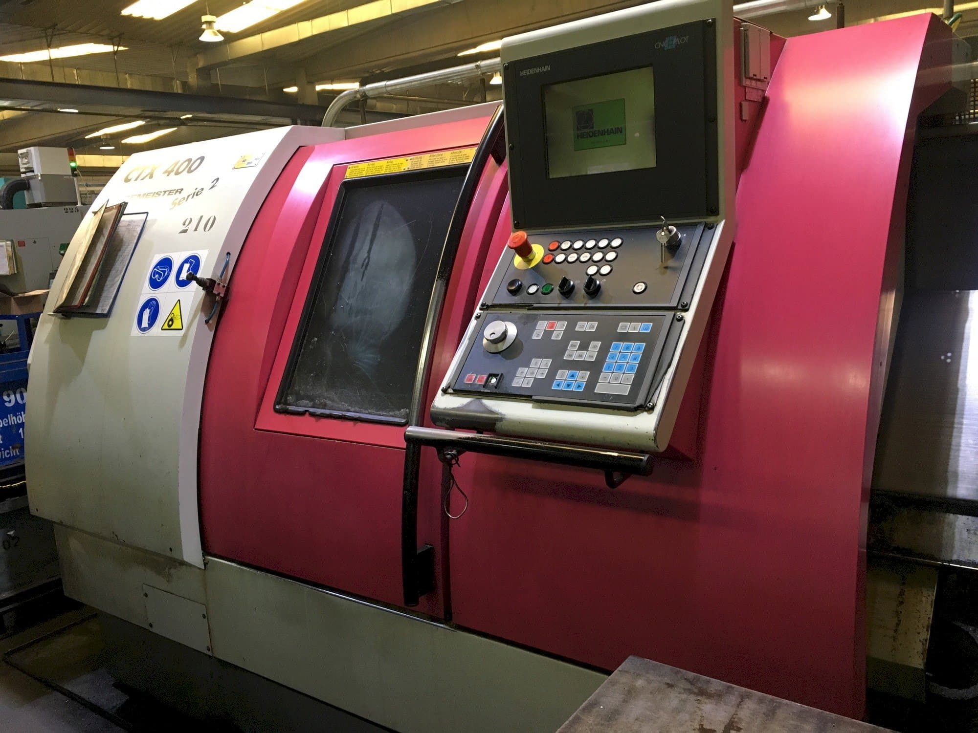 Vooraanzicht  van Gildemeister CTX-400 S2  machine