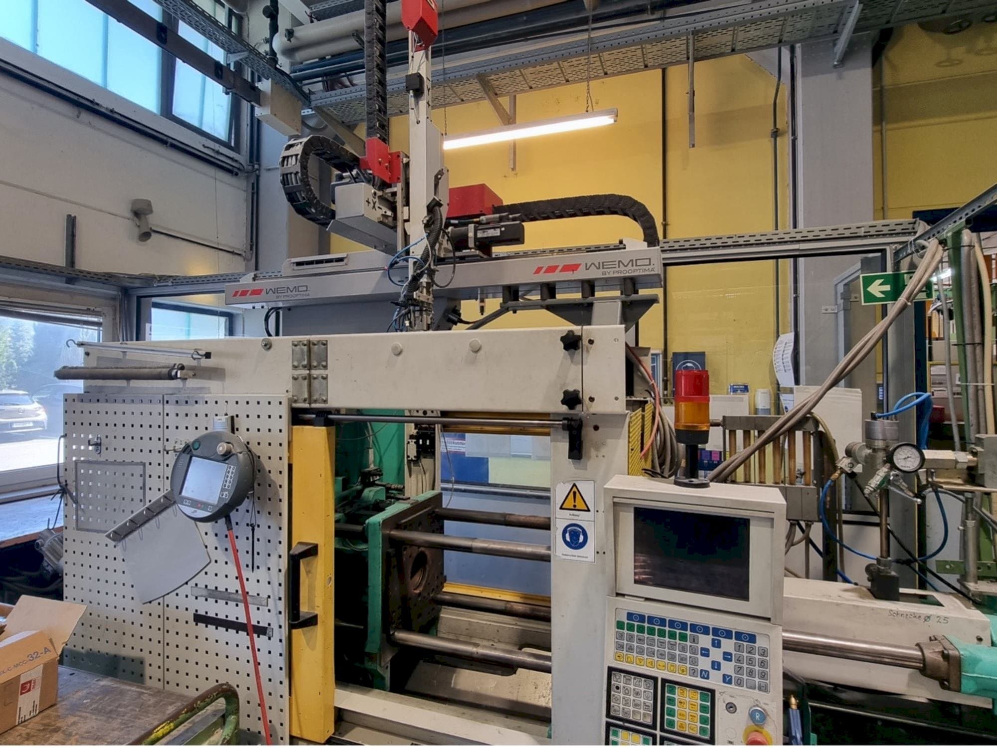 Vooraanzicht van Arburg ALLROUNDER Centex 270 C 500 - 250 machine