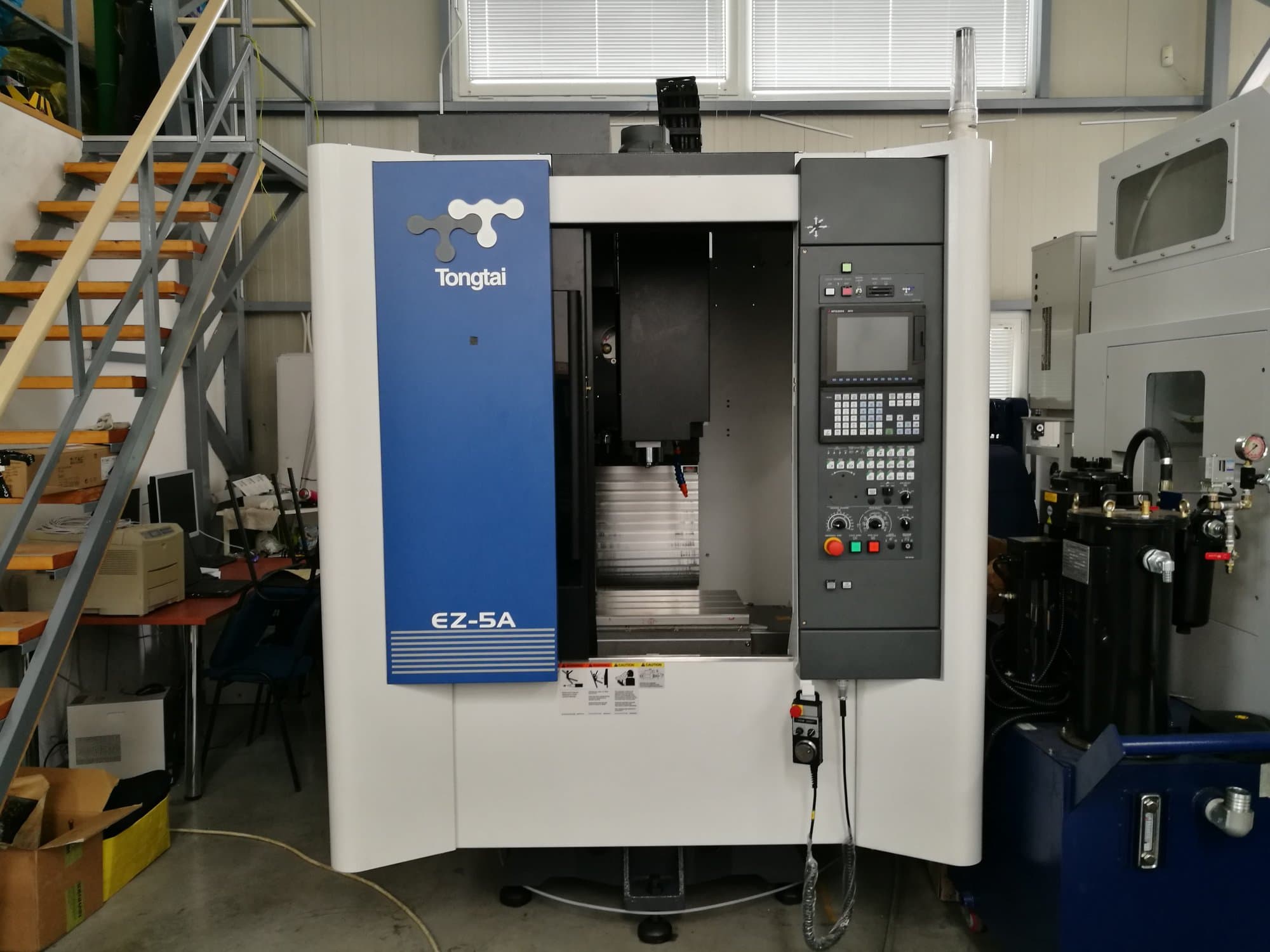 Vooraanzicht van Tongtai EZ-5A machine