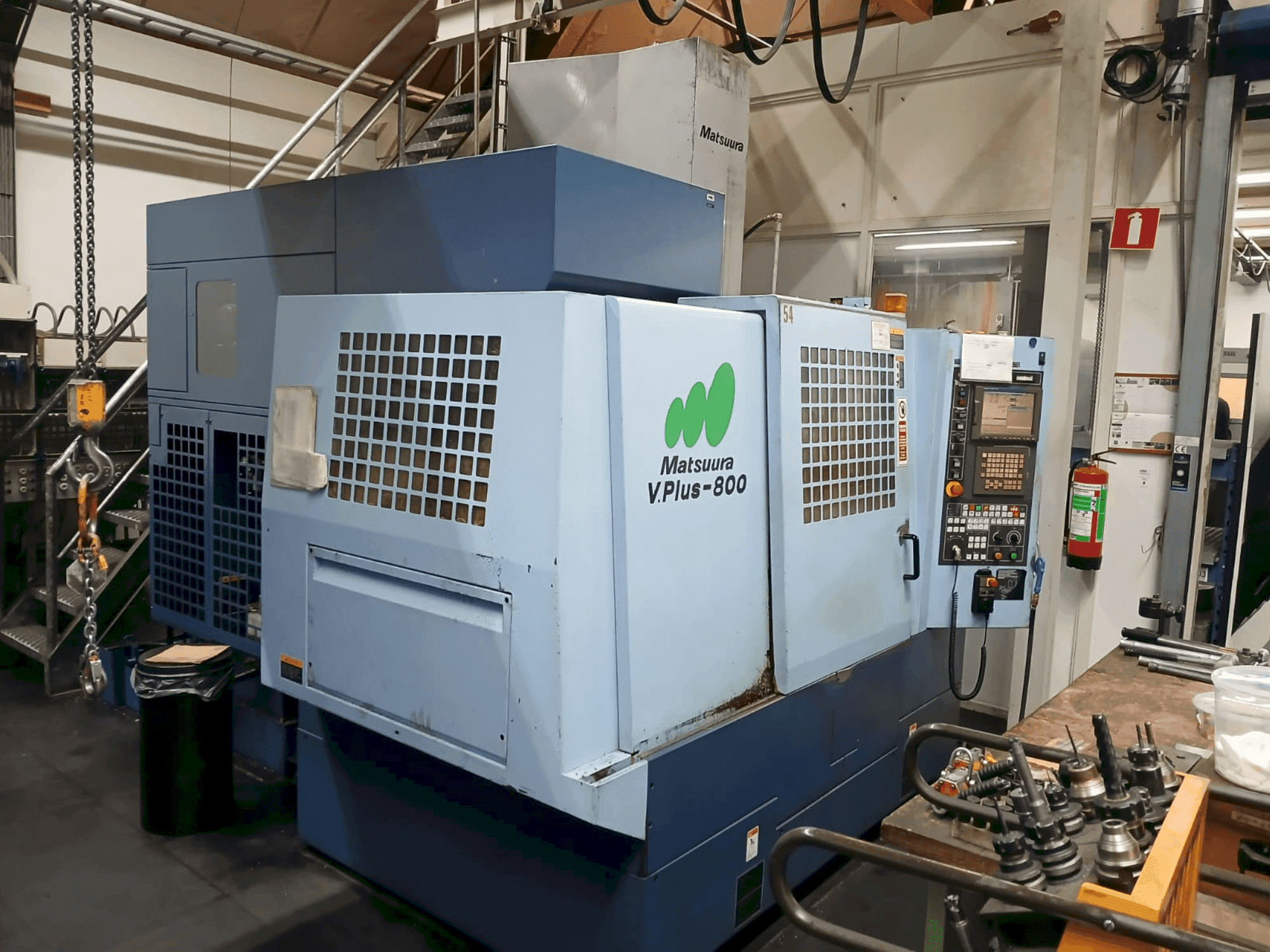 Vooraanzicht van Matsuura V.PLUS-800 machine