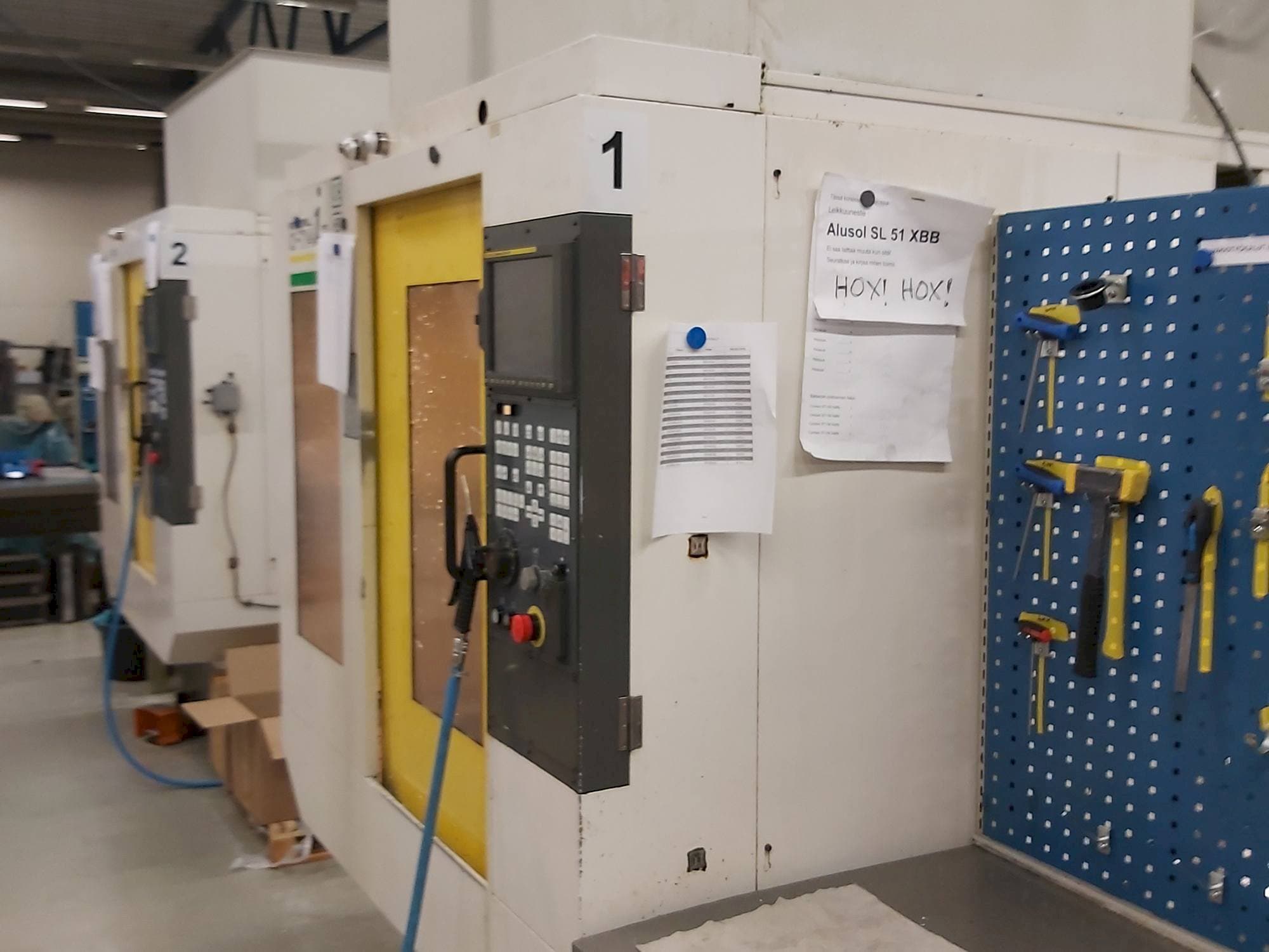 Vooraanzicht van FANUC Robodrill alfa-T14iA machine