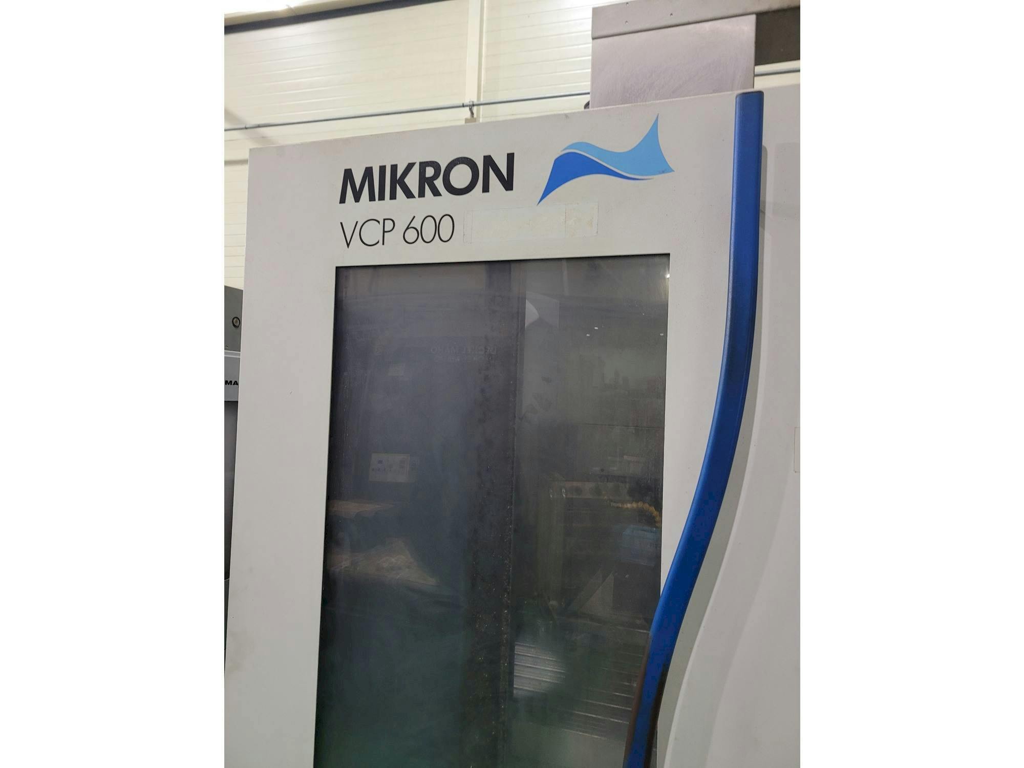 Vooraanzicht  van MIKRON VCP 600  machine