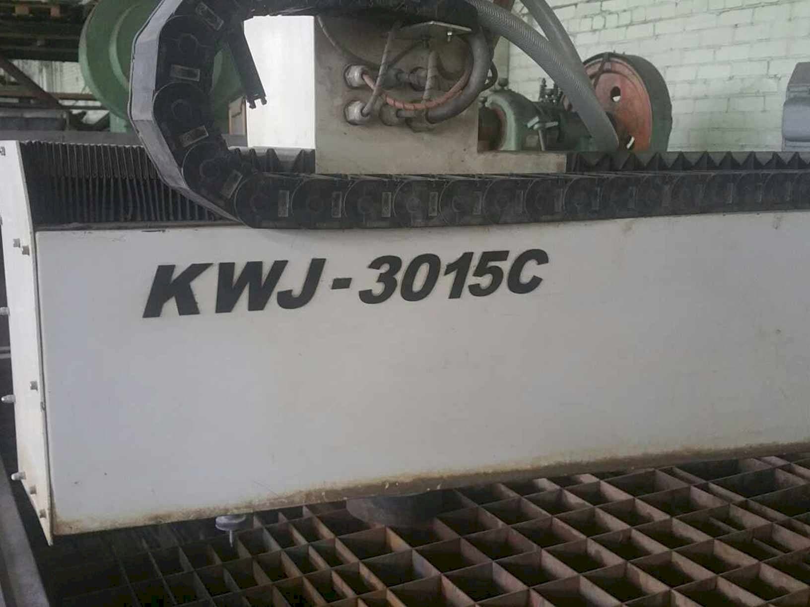 Vooraanzicht van Kenner KWJ 3020 C KMT Streamline SL-V 30 machine