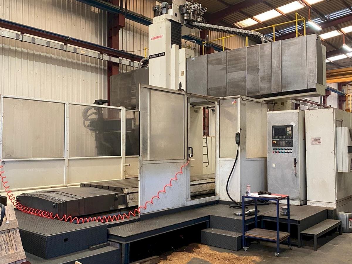 Vooraanzicht van INGERSOL BOHLE Master Center T1 machine