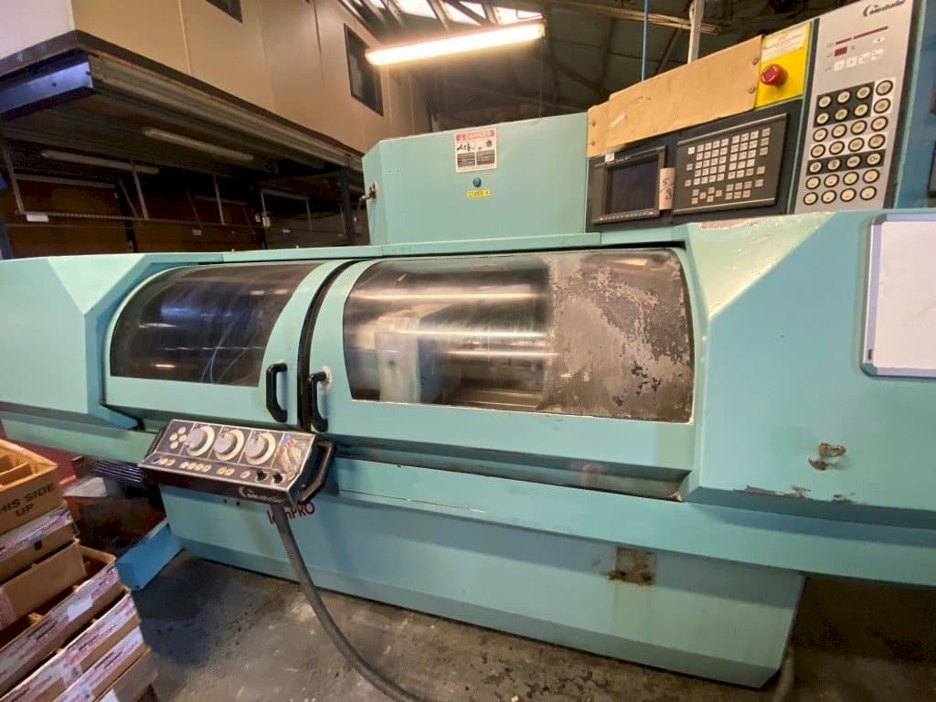 Vooraanzicht van STUDER S30 lean Pro machine