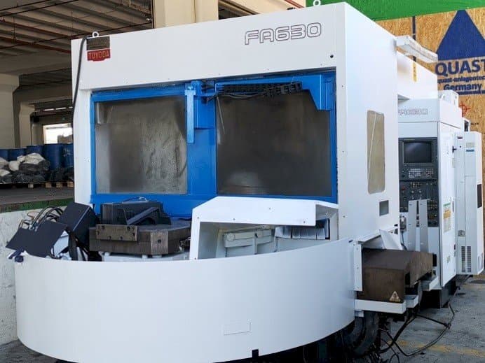 Vooraanzicht van TOYODA FA630 machine