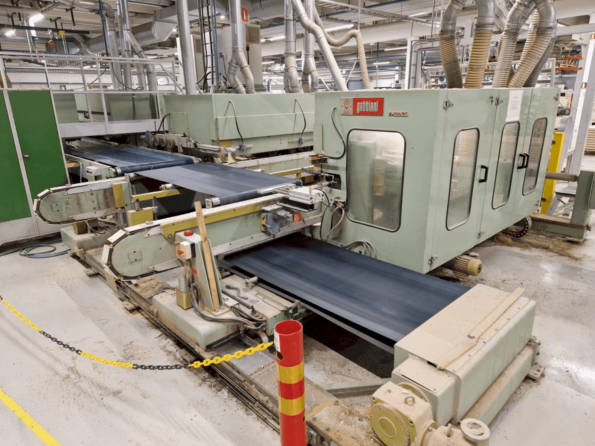 Vooraanzicht van GABIANNI T-Modul machine